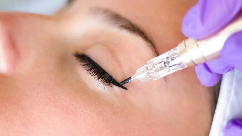 Permanent Eyeliner Aftercare: Everything You Need to Know — Nicole ...